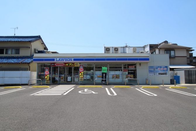 ローソン　一宮富士店